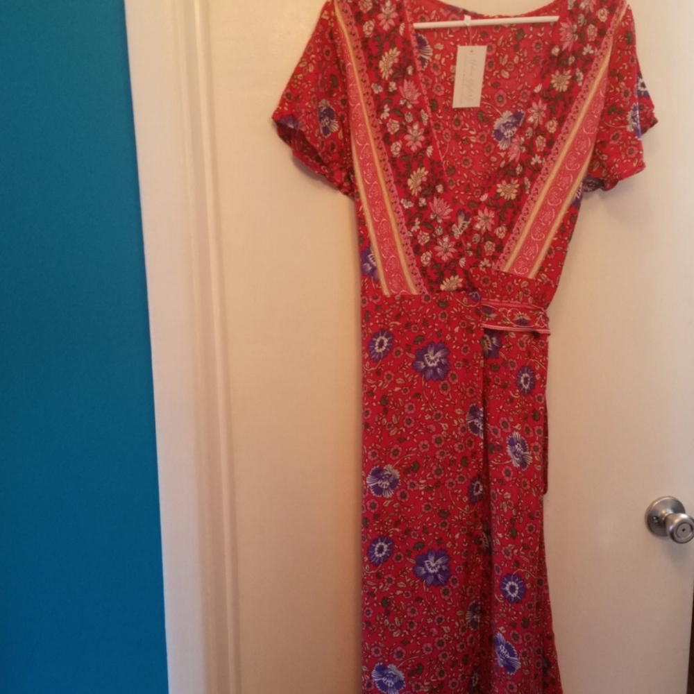 Wrap Dress - Picture 4 of 5